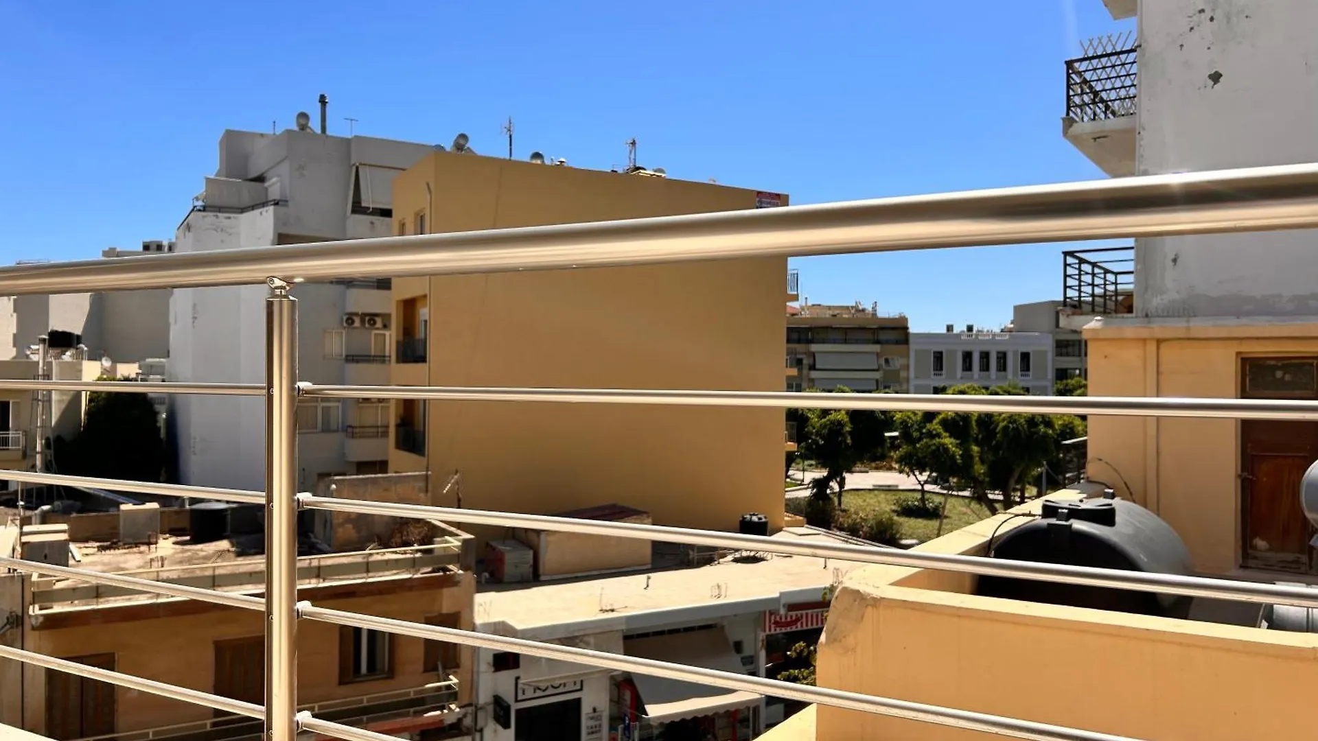 Quince City 2 Heraklion